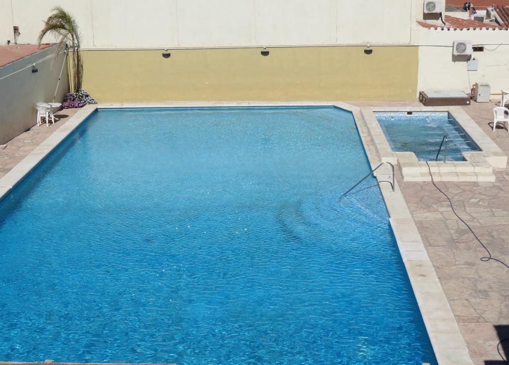 Hotel Arenales ヴィラ・カルロス・パス エクステリア 写真