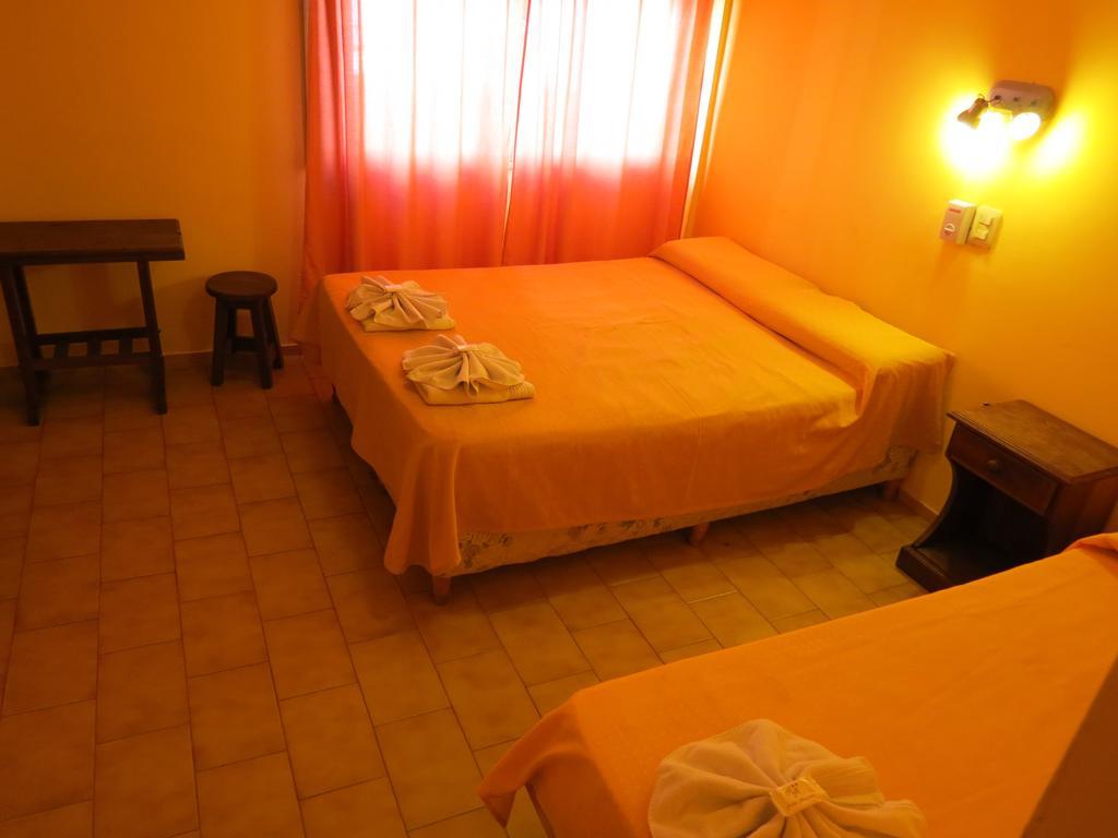 Hotel Arenales ヴィラ・カルロス・パス 部屋 写真